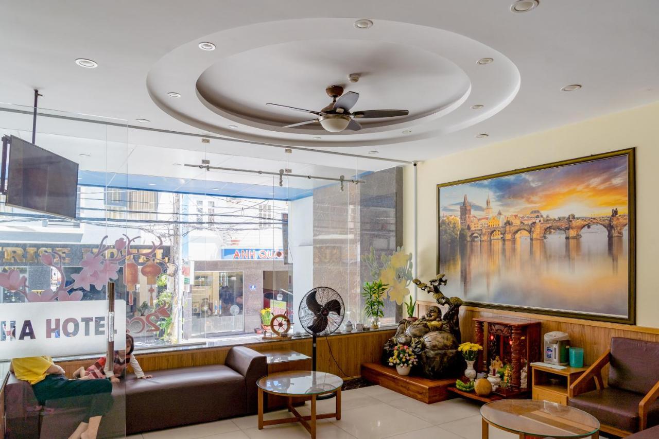 Praha Hotel Vung Tau Buitenkant foto